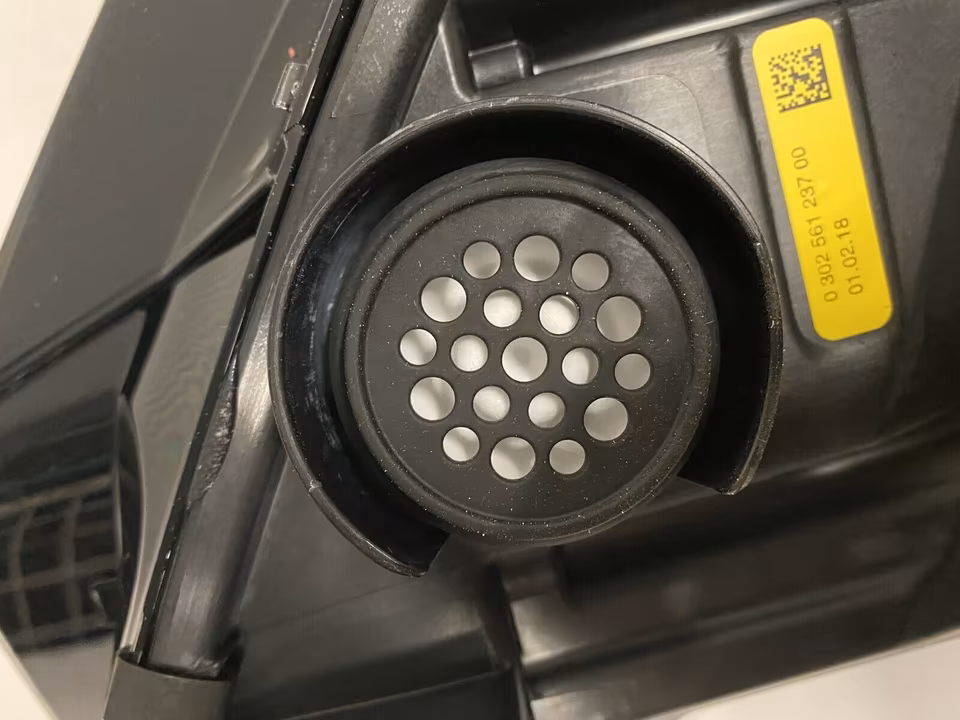 Audi R8 Laser Headlights 4S0 941 085 F 4S0941085F - Image 3