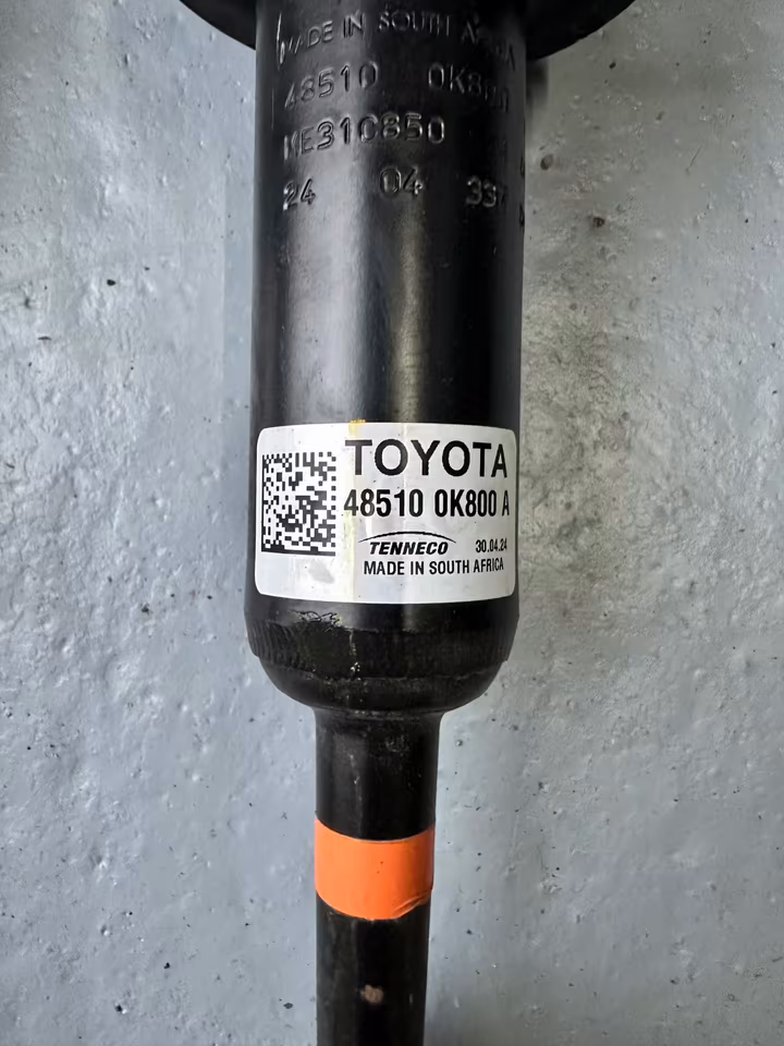 Toyota Hilux double cab, model year 2024, complete chassis - Image 5