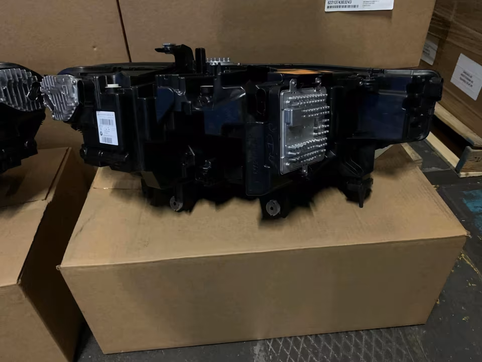 BMW X7 G07 Headlight Laser Light Right Left Modules NEW - Image 3