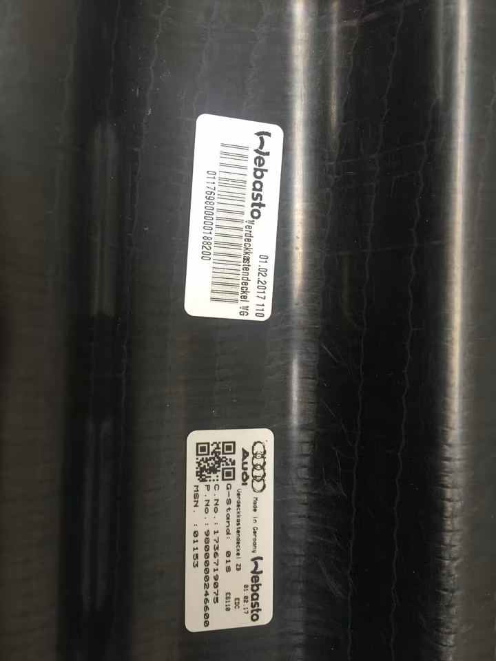 Audi R8 4S Spyder bj2018 tailgate + carbon 4S7827025C - Image 2