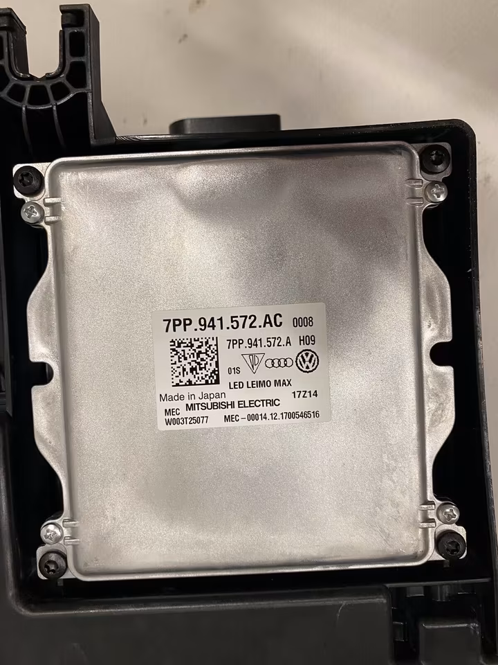 Audi R8 Laser Headlights 4S0 941 085 F 4S0941085F - Image 6