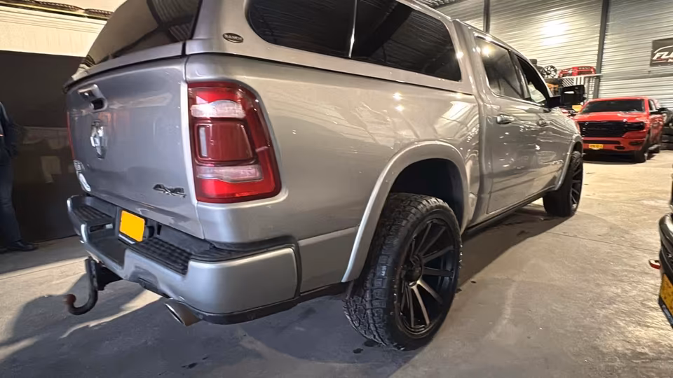 Ranch Hardtop for Dodge RAM Gen 5 Crew Cab (5.7 ft Bed) Silver - Image 12