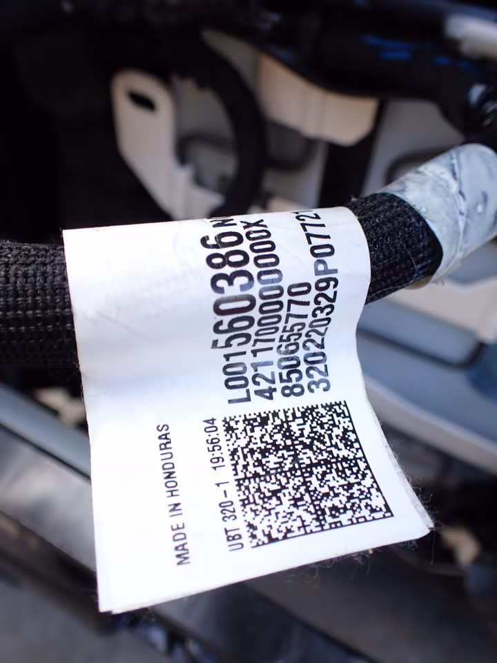 GMC Sierra 2019 Seats Interior Rear Bench Door Panels - Image 3