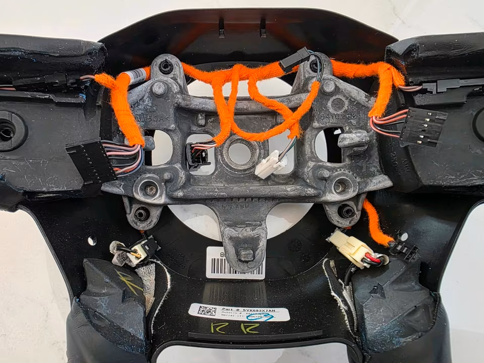 Dodge RAM Mopar steering wheel, leather, Limited TRX Laramie, heated - Image 5