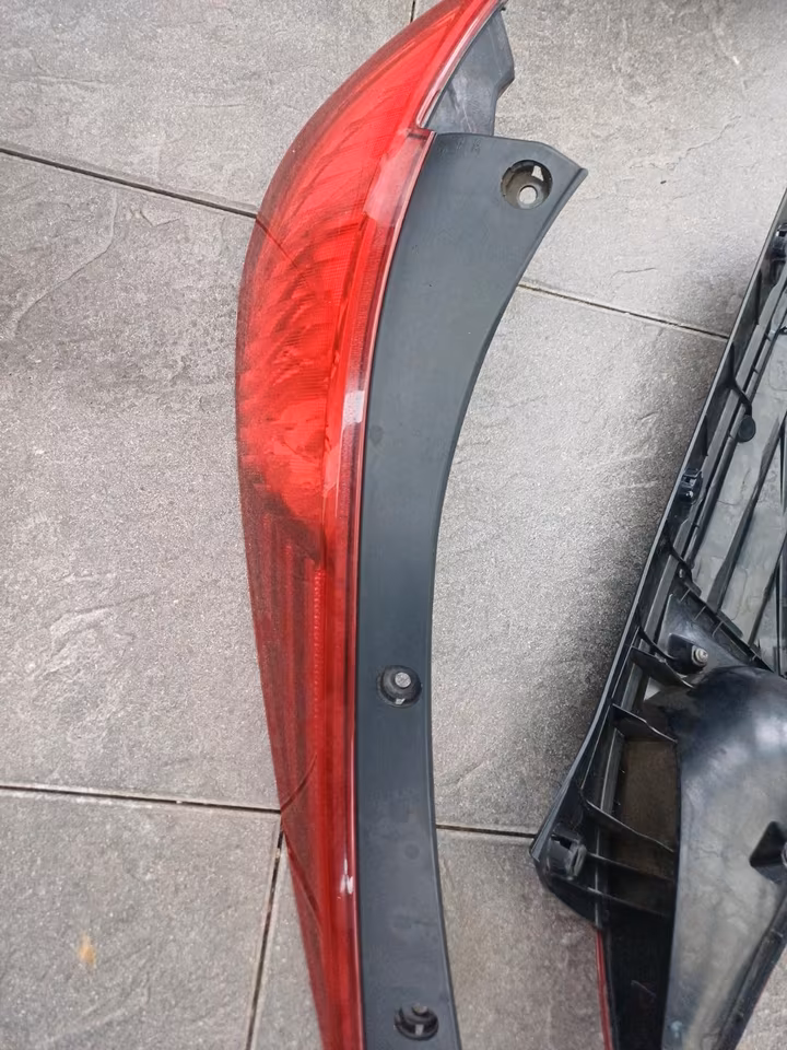 Nissan 350Z original taillights Z33 coupe roadster taillight - Image 4