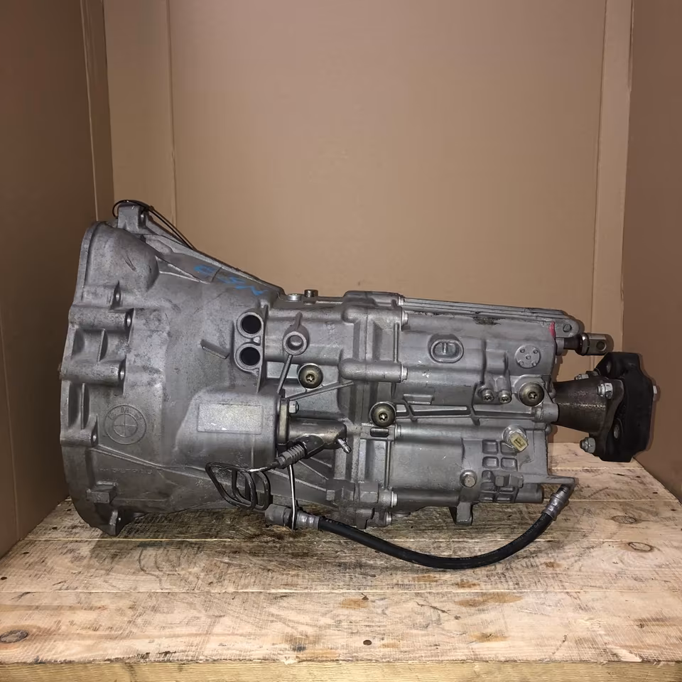 Manual transmission CAS 2170000644 GS6-17BG BMW E90 E91 E92 E87 52TKM - Image 3