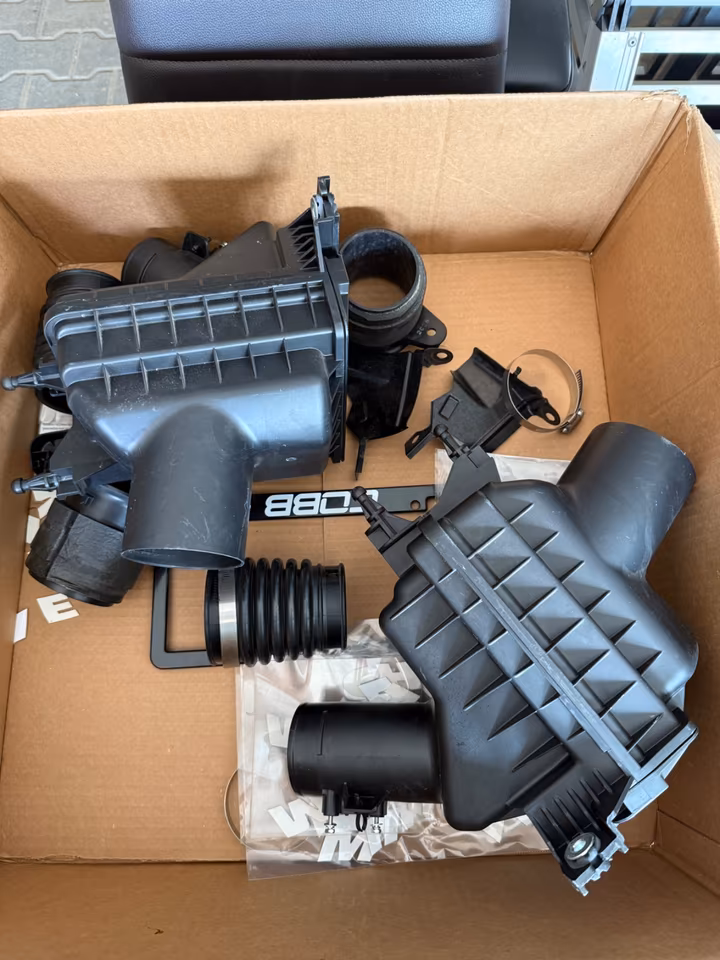 Nissan R35 GTR - OEM intake, air filter box, air filter