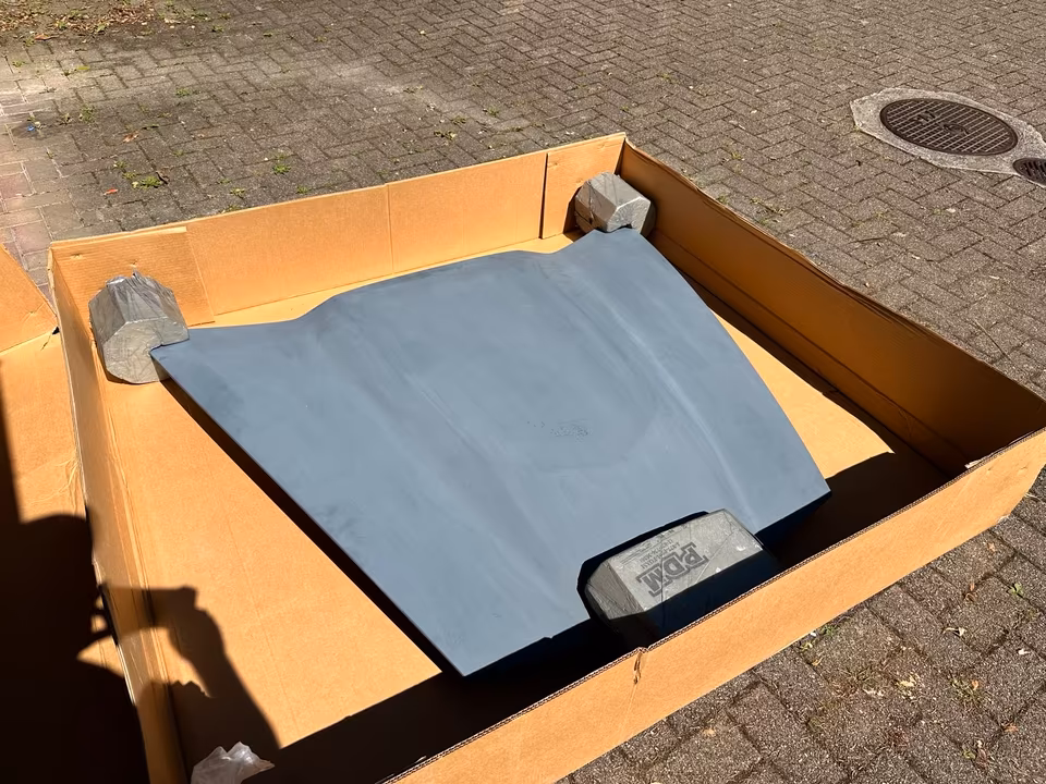 Corvette C6 B92 Carbon Fiber Hood, Original New - Image 5