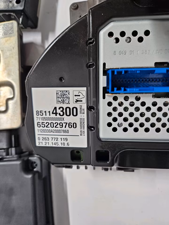 Corvette C8 6.2 Engine Control Unit + Key - Image 4