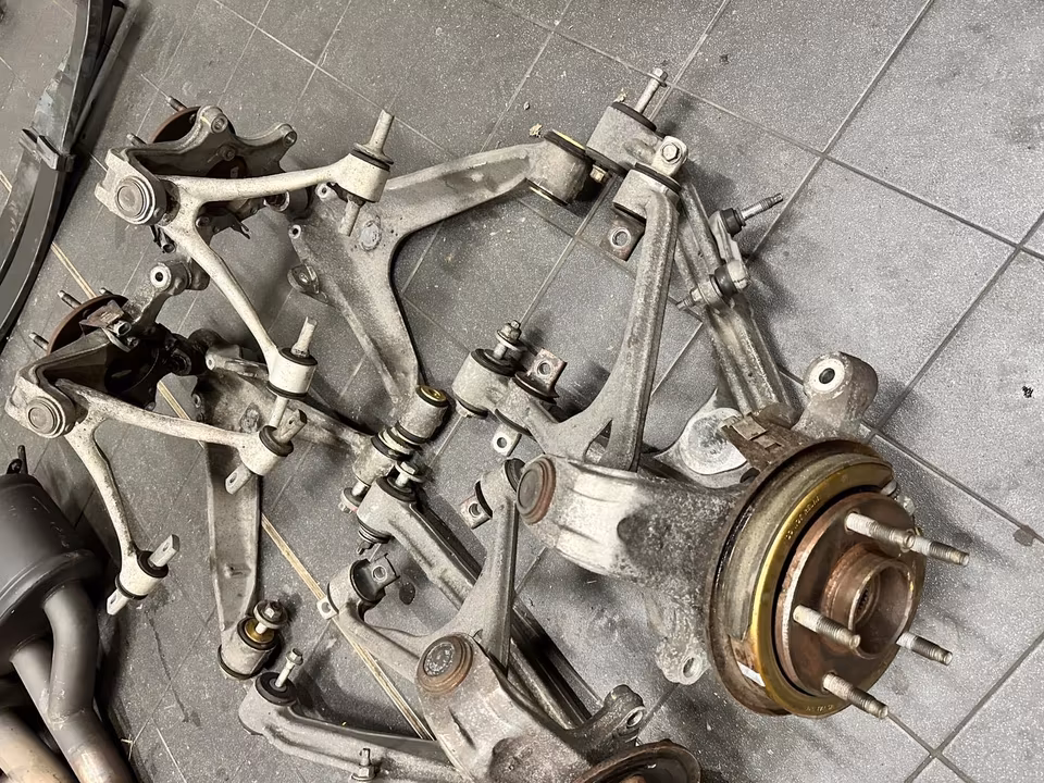 Corvette C6 Z06 Upper & Lower Control Arms + Front & Rear Wheel Hubs