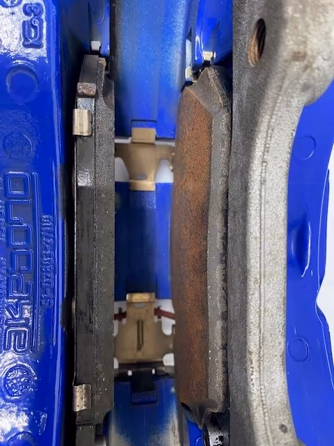 Ceramic brake system Audi RS6 C8 4.0i V8 built in 2021 with 18,700km - Image 16