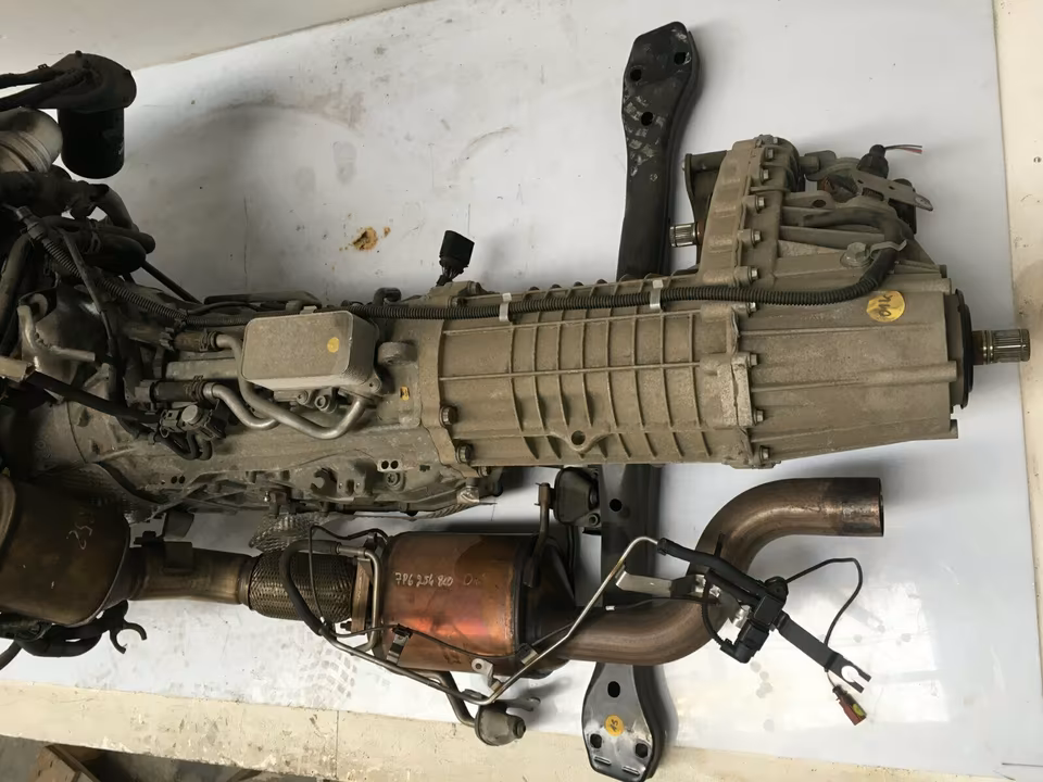 4x4 automatic transmission Audi Q7 3.0tdi code MHP year 2006 with 9,599km - Image 5