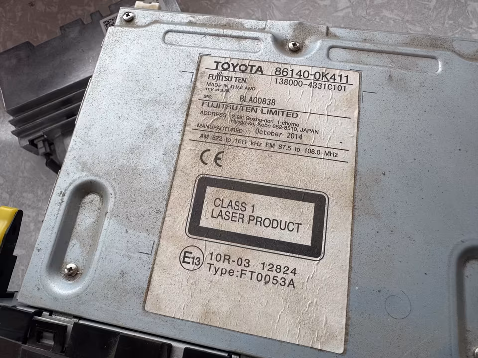 Toyota Hilux car radio - Image 5