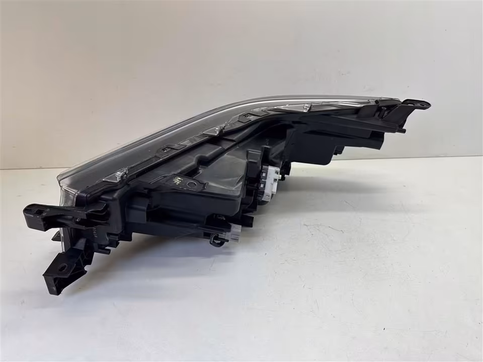 Headlight for Toyota Hilux VIII Lift 20r+ 81110-YP121 Right - Image 5