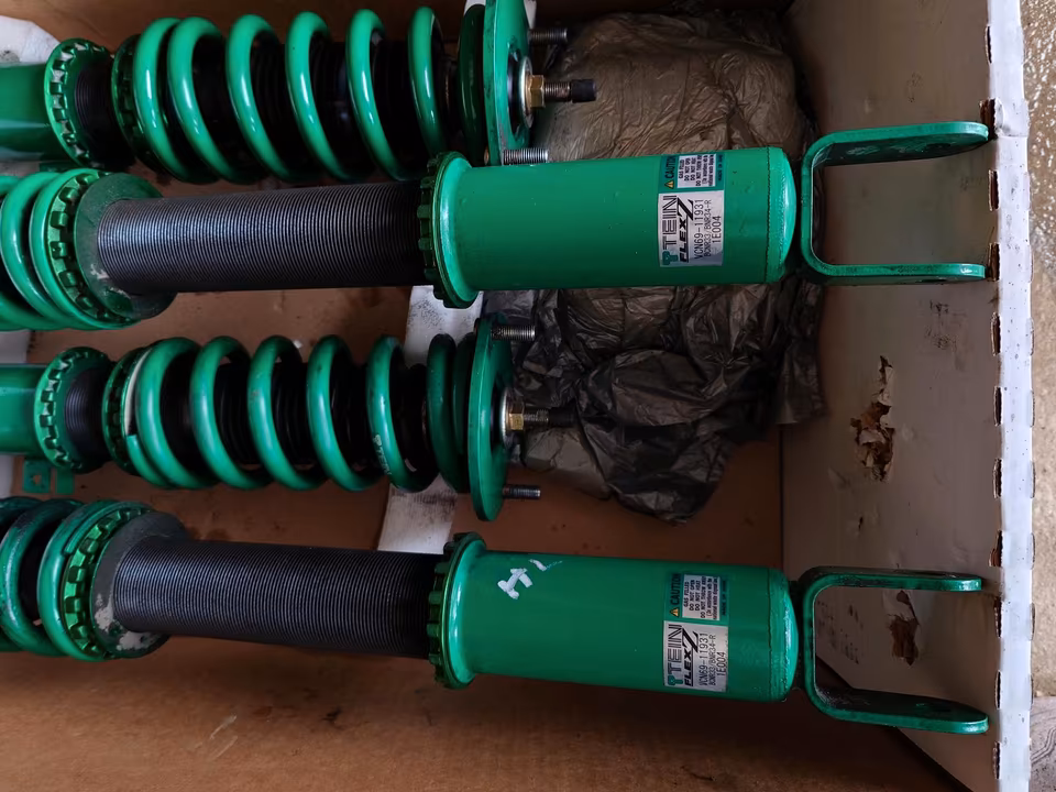 Nissan Skyline R33 GTR R34 Coilover Suspension - Image 3