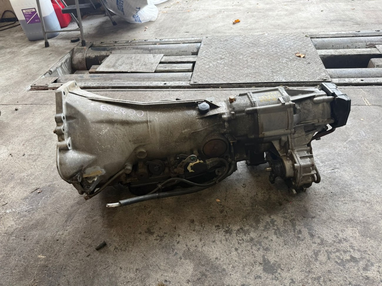 Mercedes-Benz W124 4MATIC Transmission - Image 7