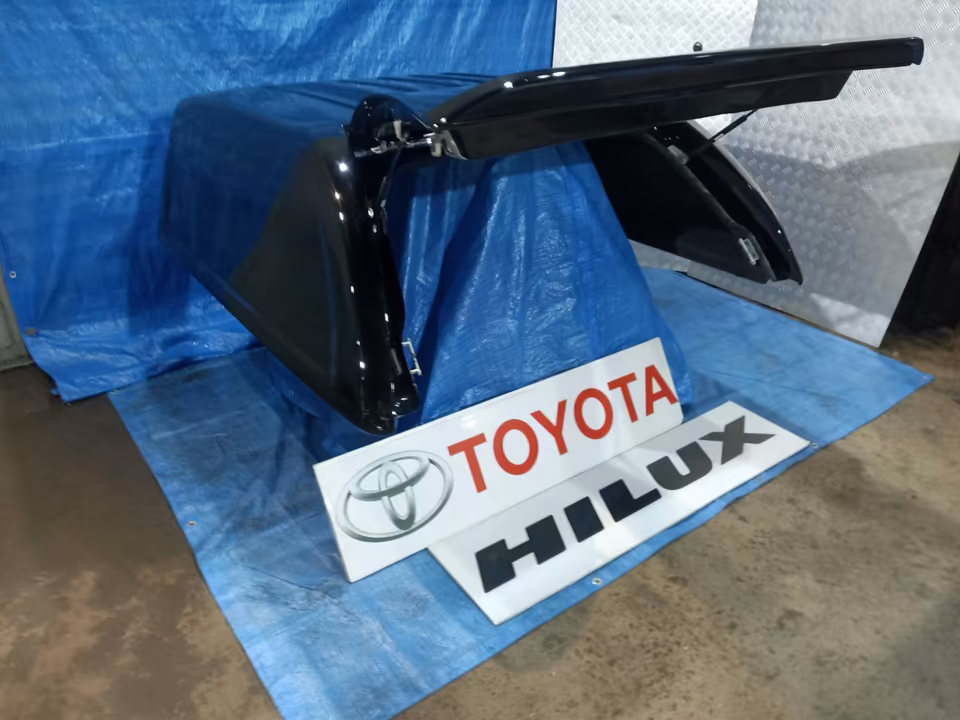 Hardtop cargo cover for Toyota Hilux VII 05-15 double cab - Image 9