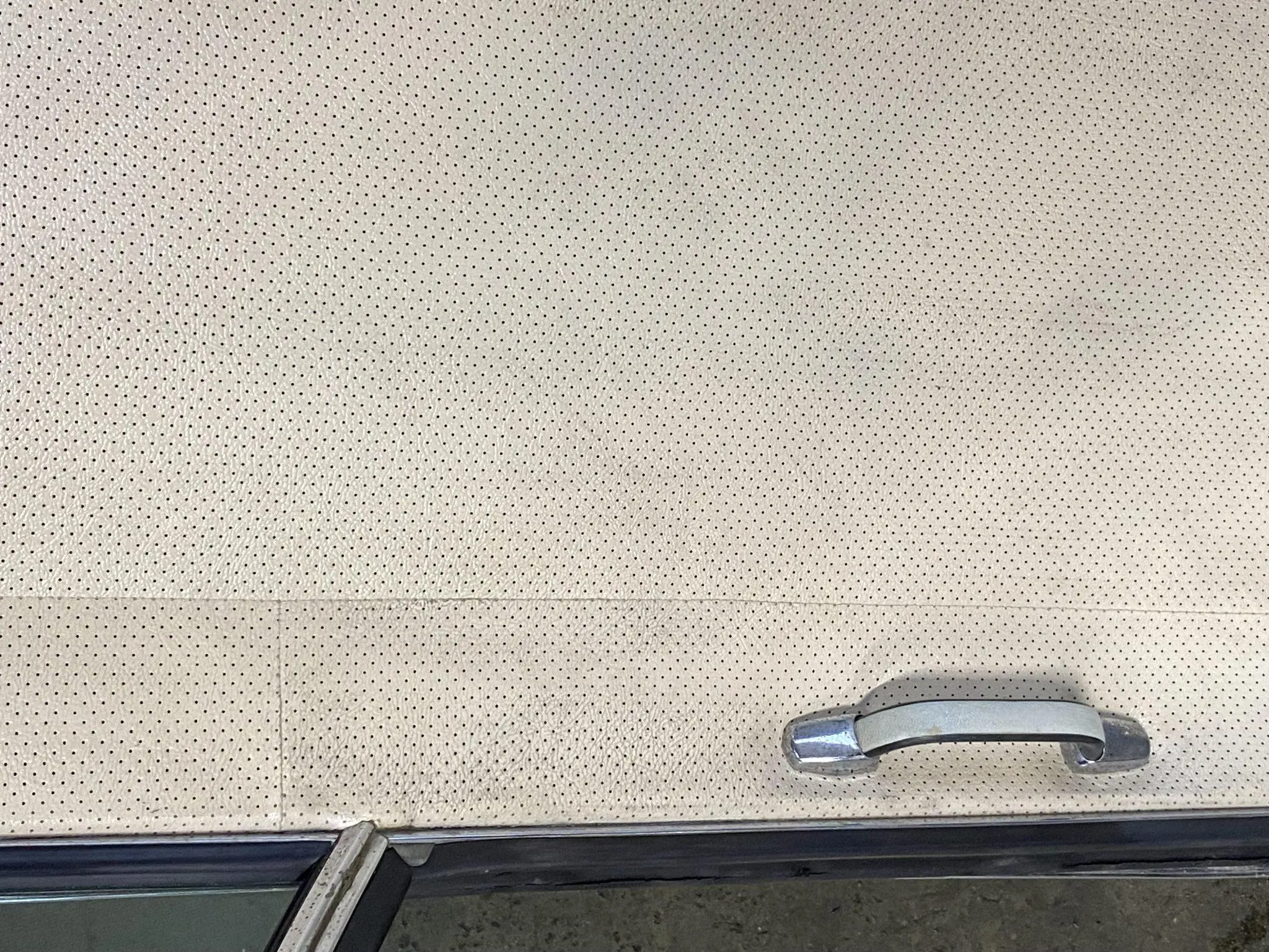 Mercedes-Benz Hardtop for W113 SL - Image 9