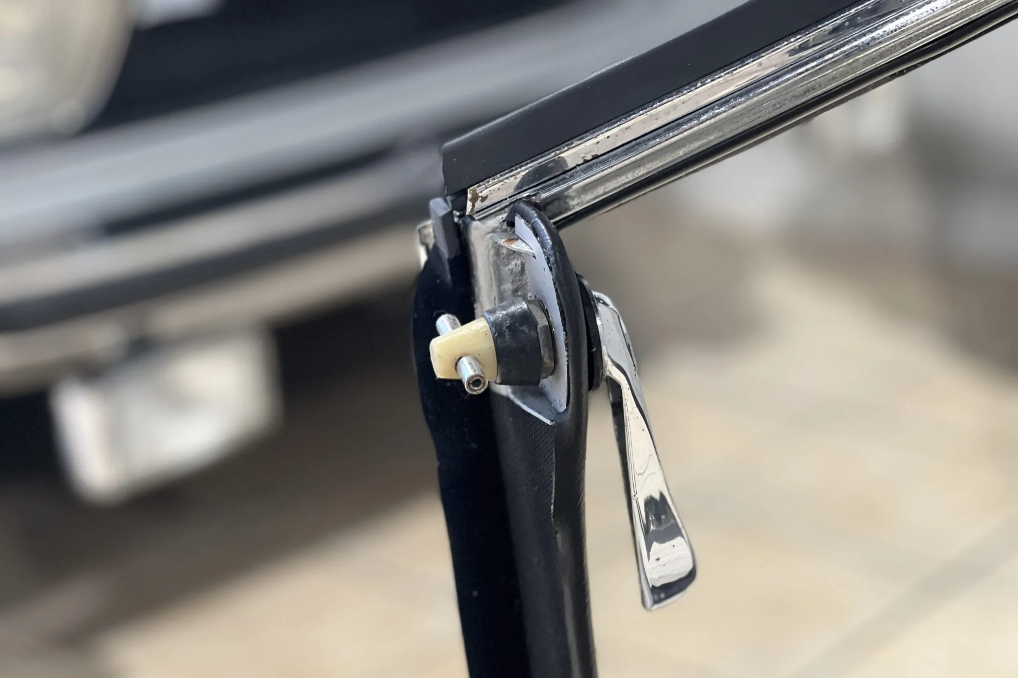 Mercedes-Benz Hardtop for W113 SL - Image 21