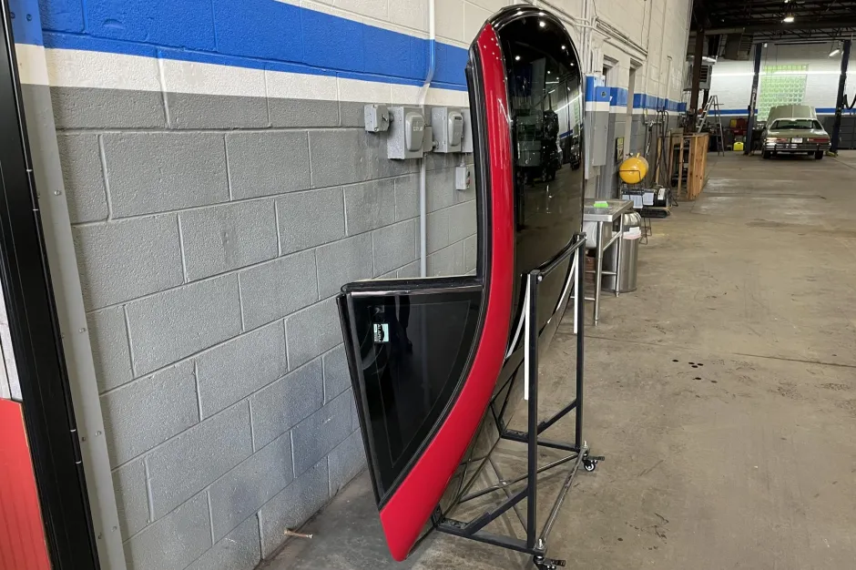 Mercedes-Benz Panoramic Hardtop for R129 SL - Image 20