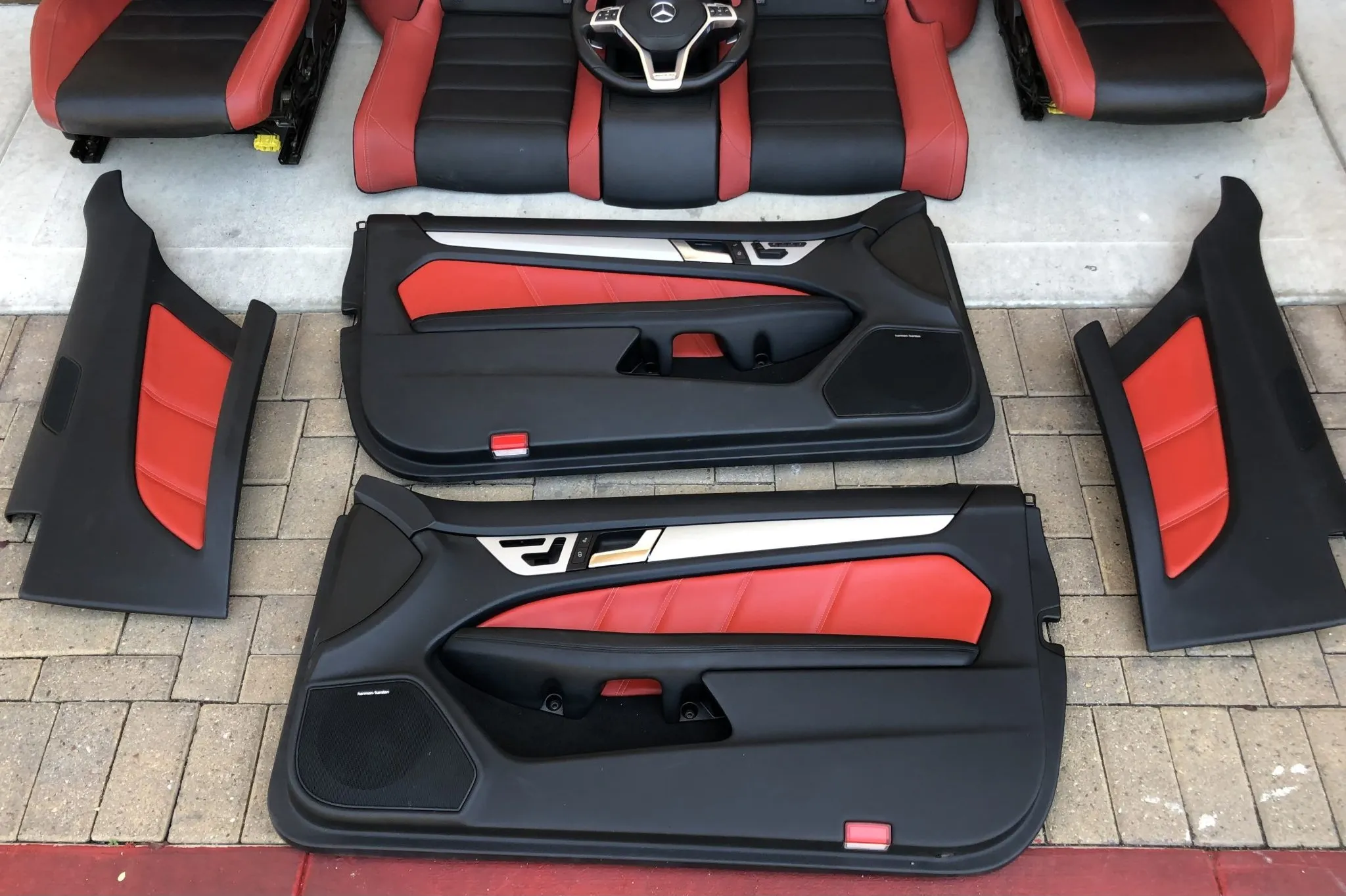 Mercedes-Benz C63 AMG Coupe Seats and Interior Trim - Image 18
