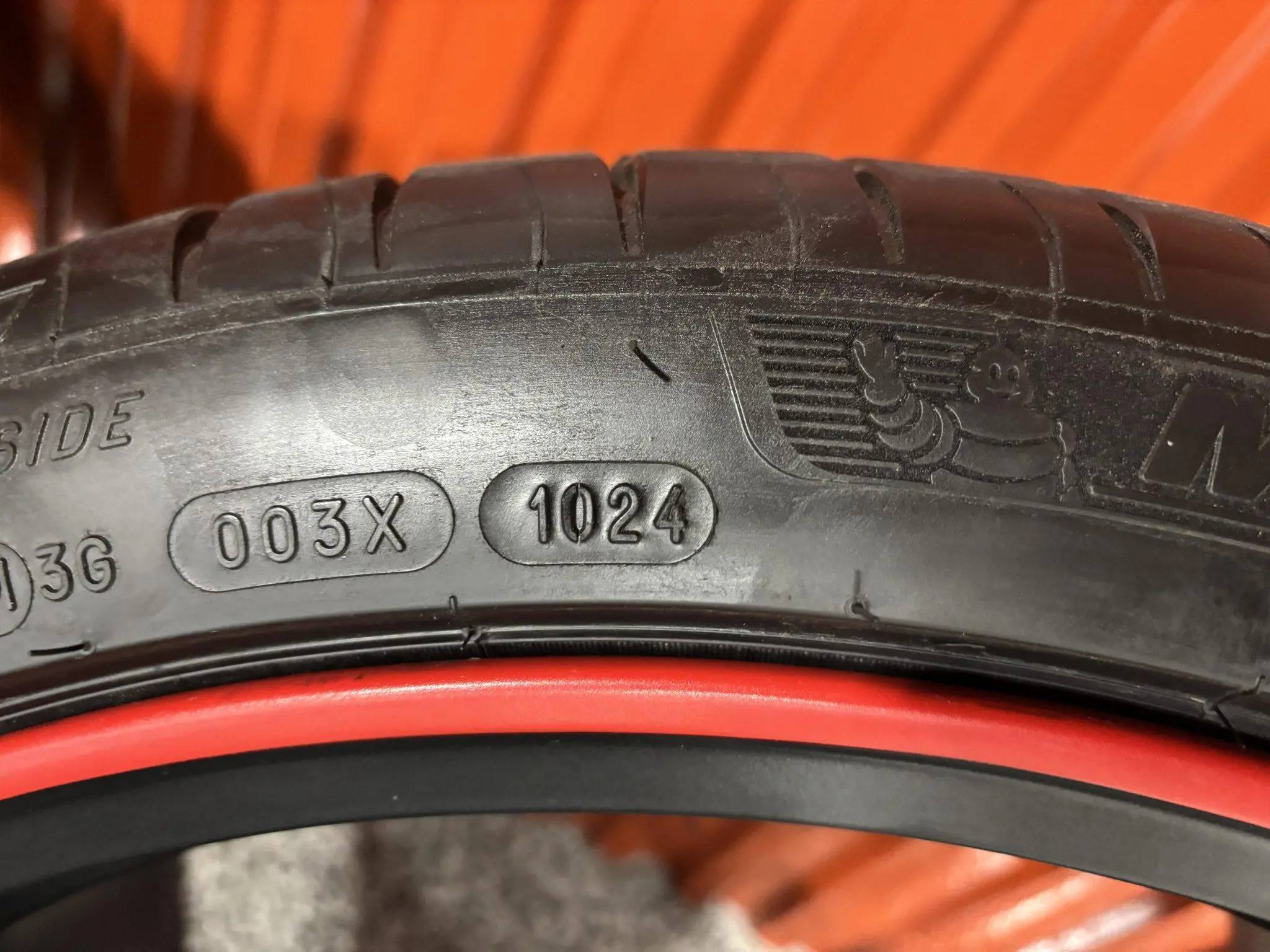 20×10″ and 21×13″ Vossen M-X5 Monoblock Wheels for C8 Corvette - Image 10