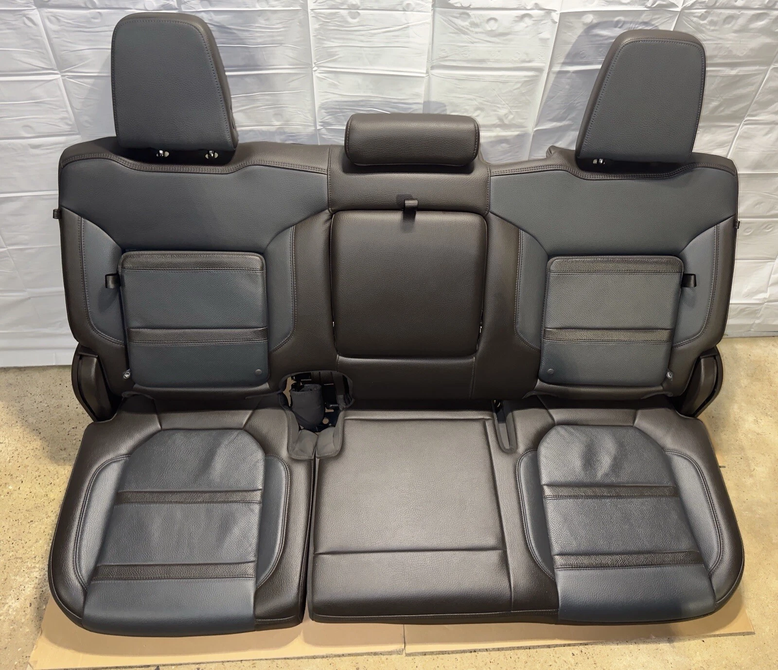 2019-2023 GMC Sierra Denali Dark Walnut/Dark Ash Grey Leather Seats With Console - Image 7