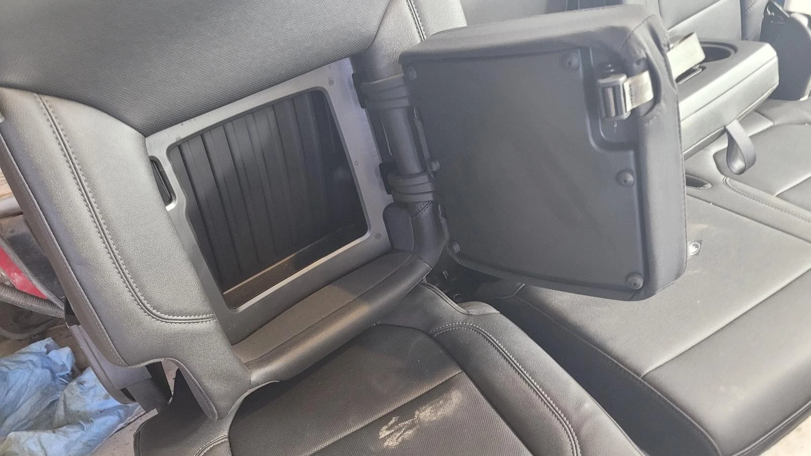 2020-2025 Sierra 1500 2500 3500 SLT Black *Front/Back Seats* w/Console SEE PICS - Image 6