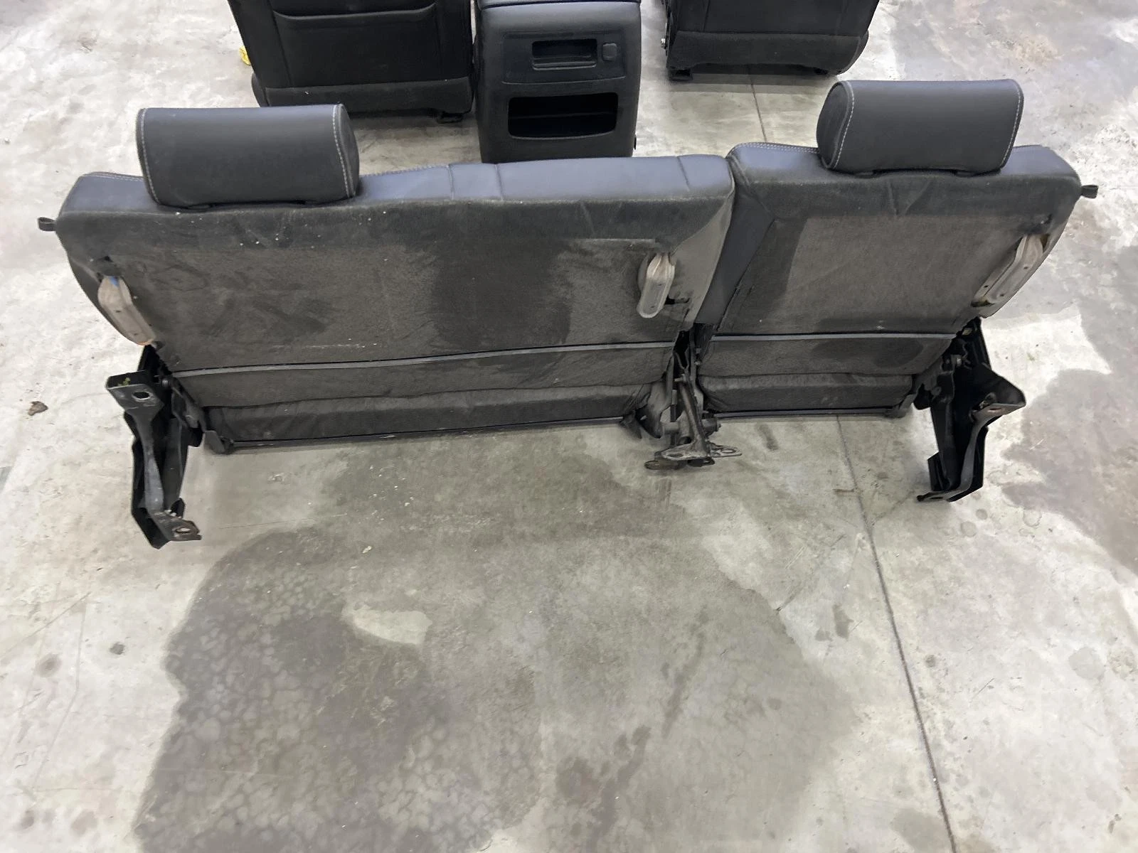 2015-2019 GMC Sierra Denali 2500 Complete Seat Set (Opt AN3) Denali Package. - Image 10