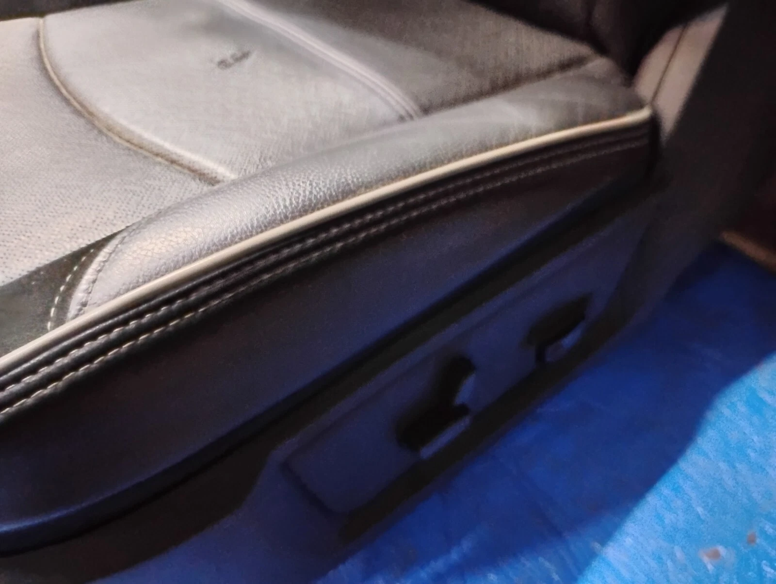 2019-2023 Ram 1500 Laramie Set Black Leather & Suede Seats & Center Console OEM - Image 15