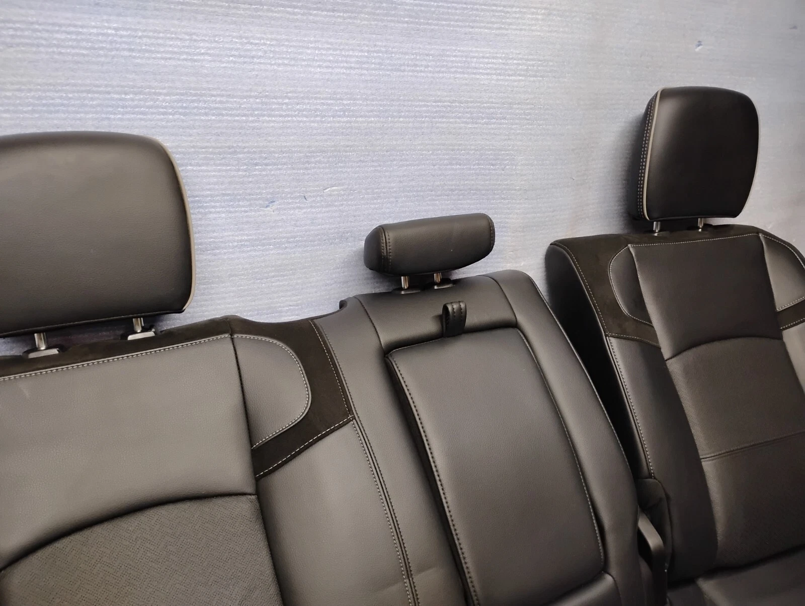 2019-2023 Ram 1500 Laramie Set Black Leather & Suede Seats & Center Console OEM - Image 12