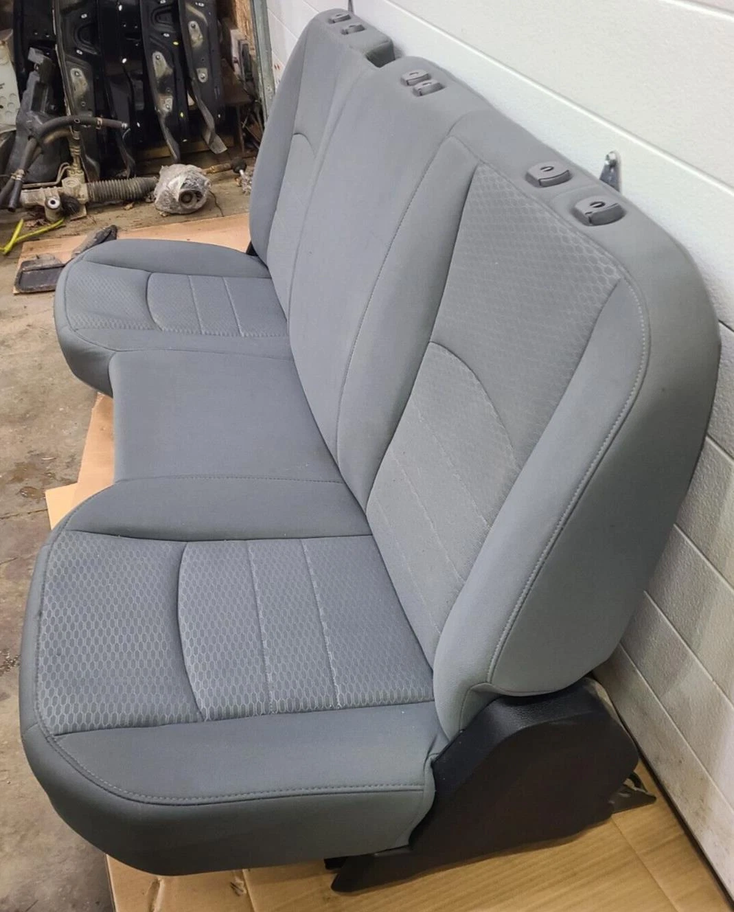 2013-2018 Ram 1500 bench seats - Image 9