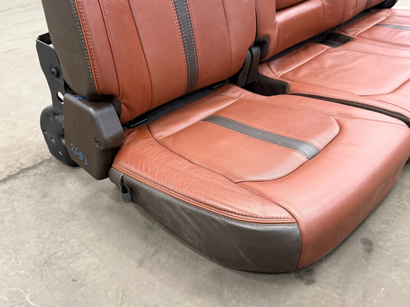 2017-2019 FORD F-350 F-250 KING RANCH INTERIOR SEATS CENTER CONSOLE OEM LOT2683 - Image 15