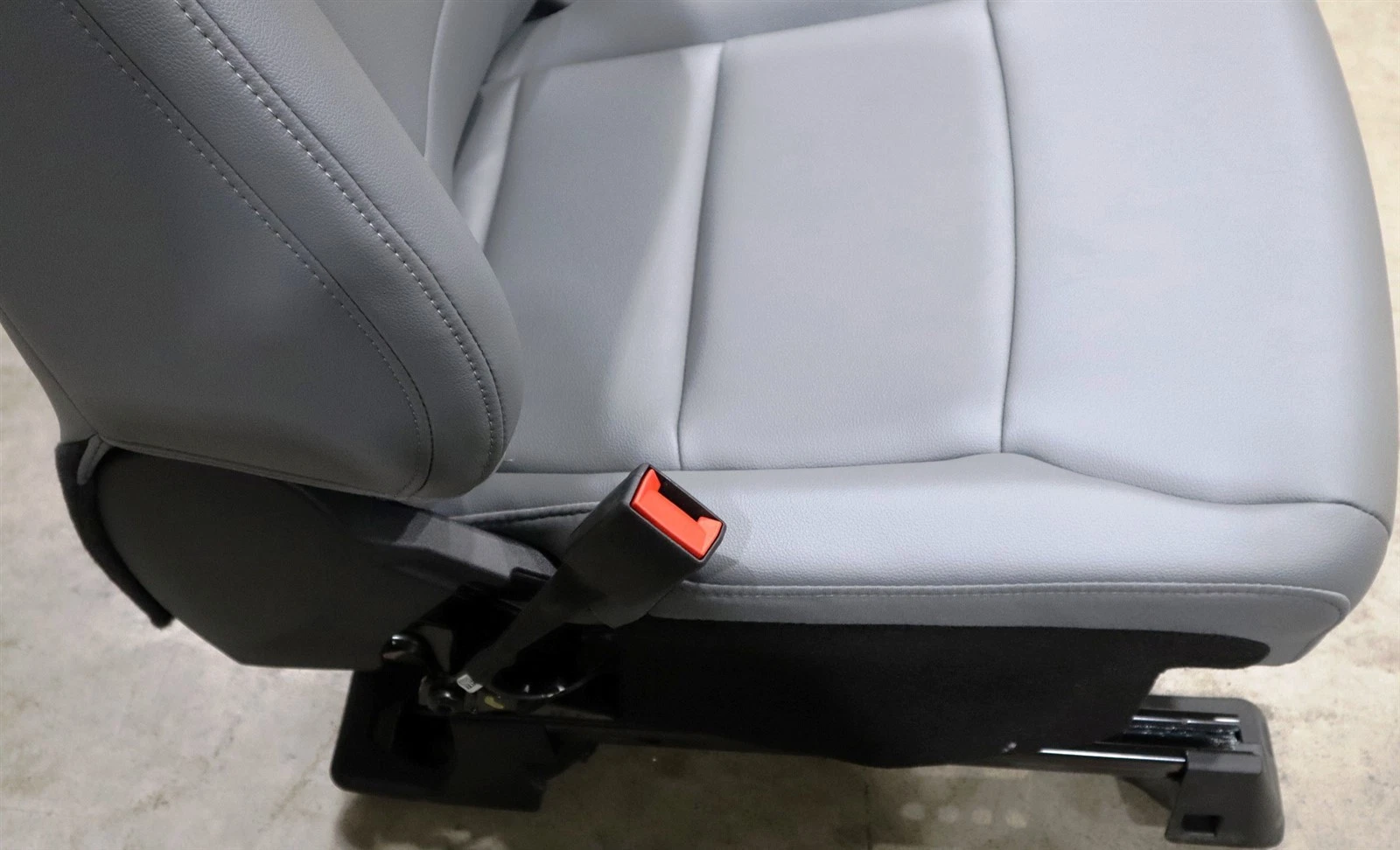 Ford SUPER DUTY Front Bucket Seats CREW CAB w/ JUMP SEAT VINYL Replacement OEM - Image 25