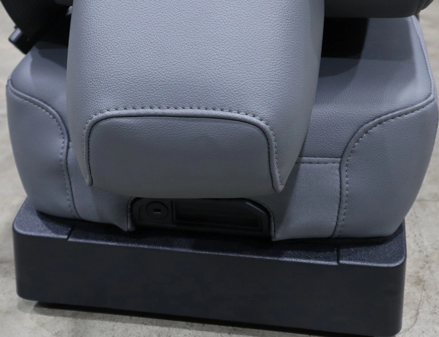 Ford SUPER DUTY Front Bucket Seats CREW CAB w/ JUMP SEAT VINYL Replacement OEM - Image 16