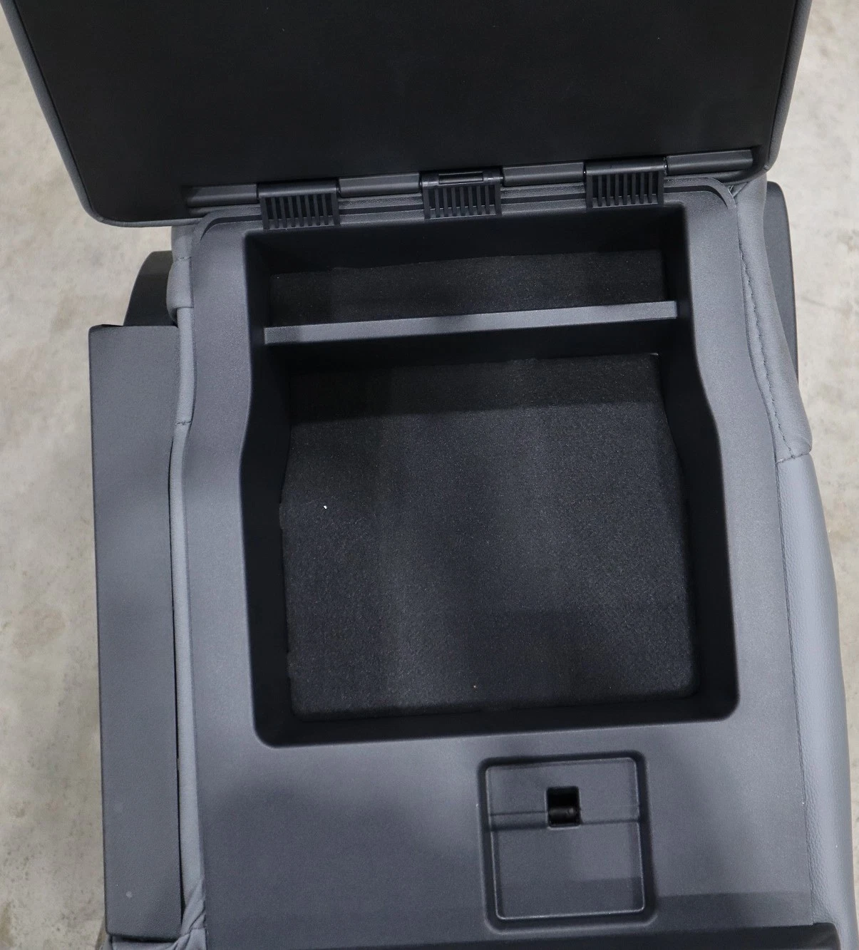 Ford SUPER DUTY Front Bucket Seats CREW CAB w/ JUMP SEAT VINYL Replacement OEM - Image 14