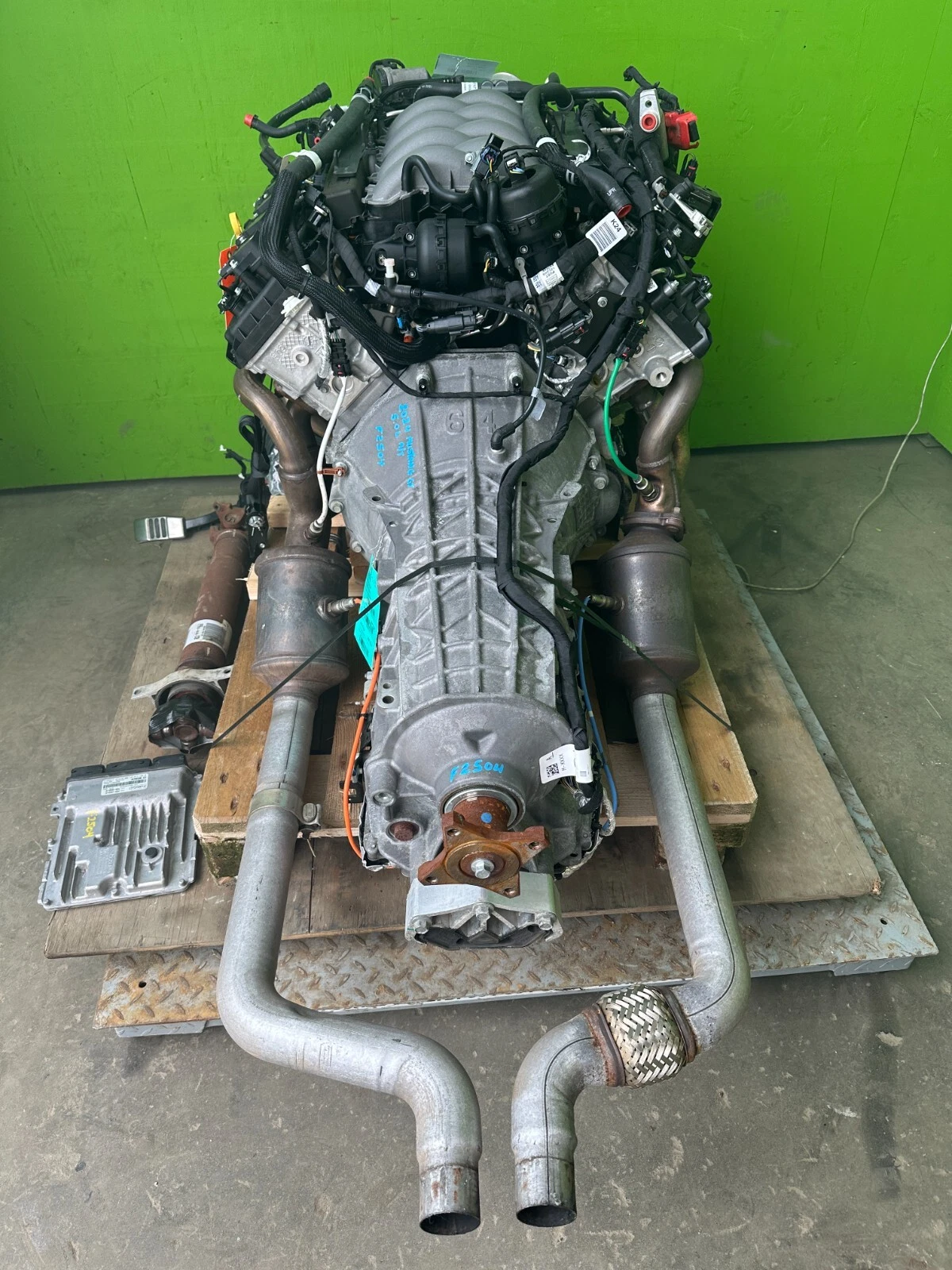 24 25 FORD MUSTANG GT GEN 4 COYOTE 5.0 W/ 10 SP AUTOMATIC ENGINE TRANS SWAP 8K - Image 6