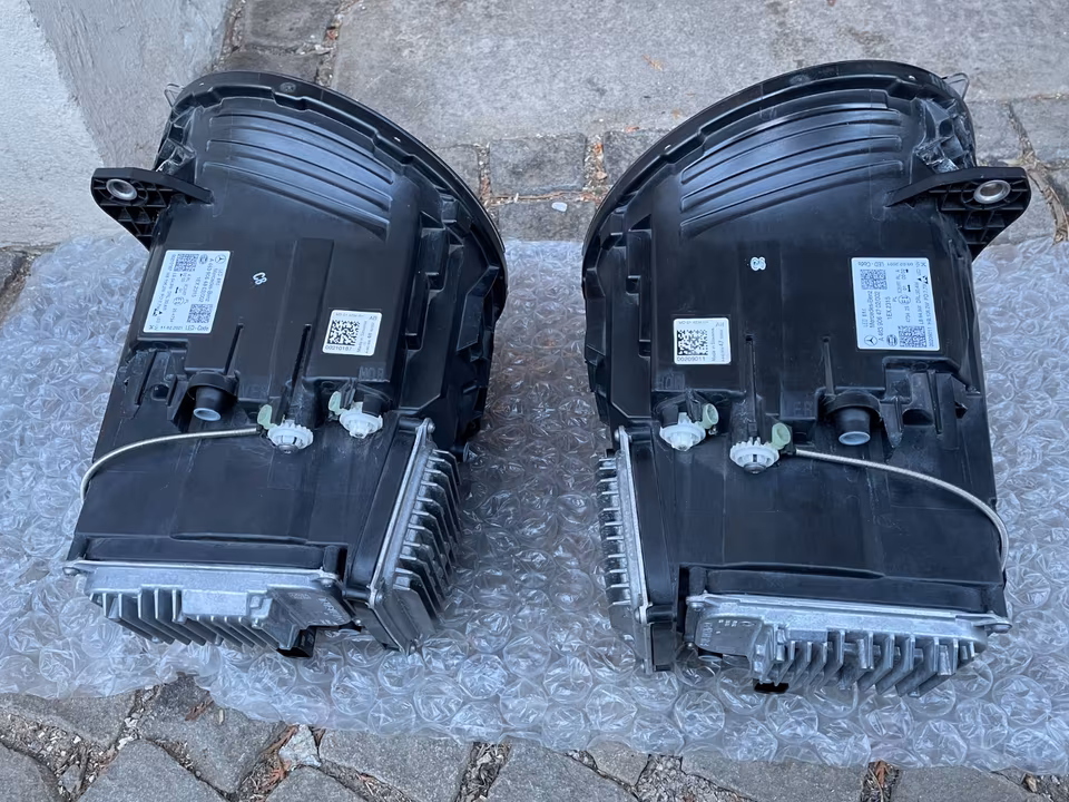 Mercedes G-Class W463 Headlights / A4639064702 / A4639064802 - Image 9