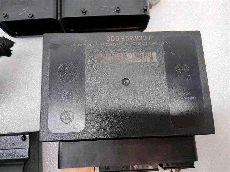 BENTLEY CONTINENTAL GT W12 11-18 Engine Control Unit + Key - Image 5