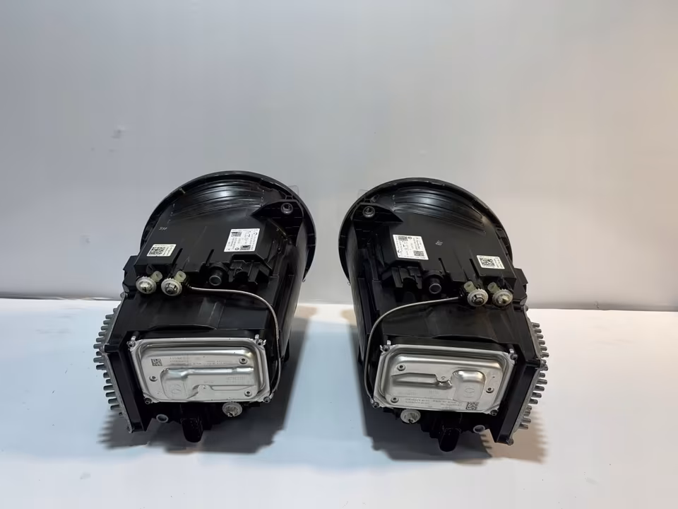 Mercedes G-Class W463 AMG Full LED Multibeam Left Headlight  A4639068902/001 .A4639067602/001 - Image 4