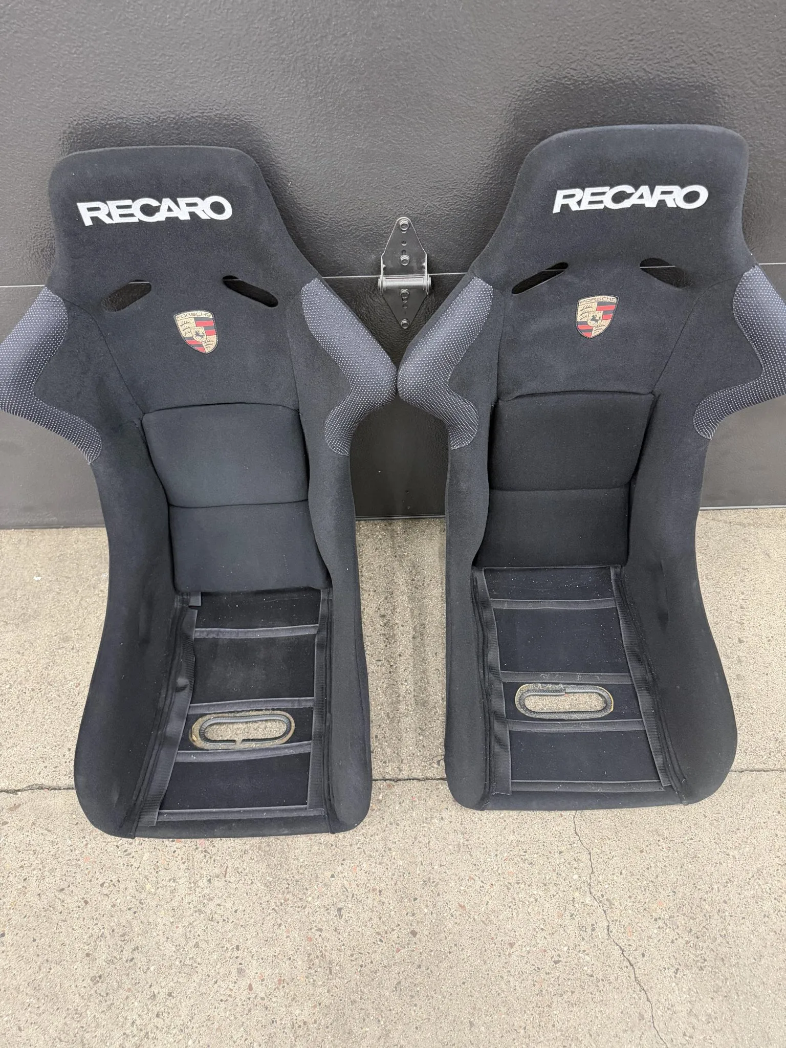 Recaro Profischale GF-UP 964 Cup Seats - Image 3