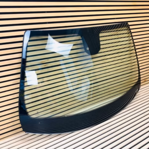 Maserati Ghibli Windscreen 673006971
