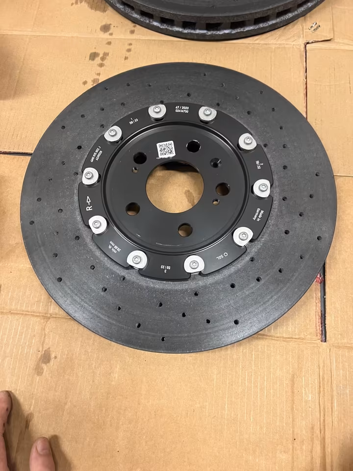 AUDI Q8 RS CERAMIC BRAKE SYSTEM 4M0 CALERS DISCS PADS NEW - Image 3