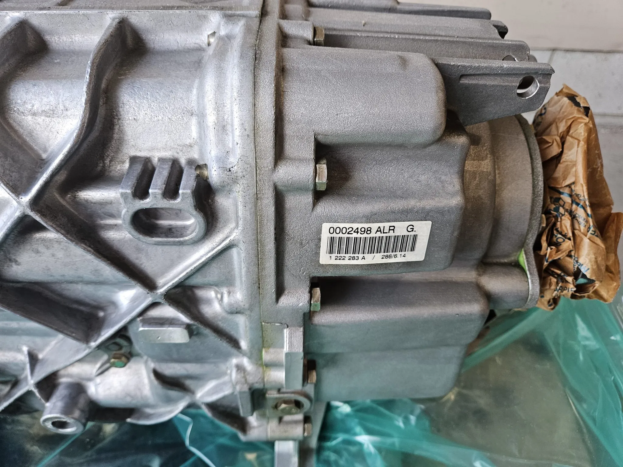 Getrag 6-Speed Manual Transmission for V12 BMW E31s - Image 6