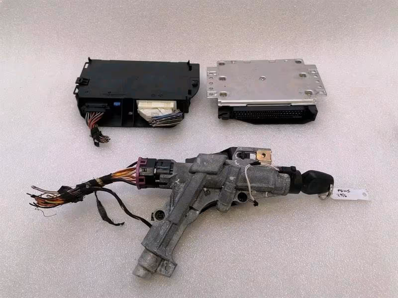 PORSCHE 996 3.4 Engine Control Unit + Key - Image 6