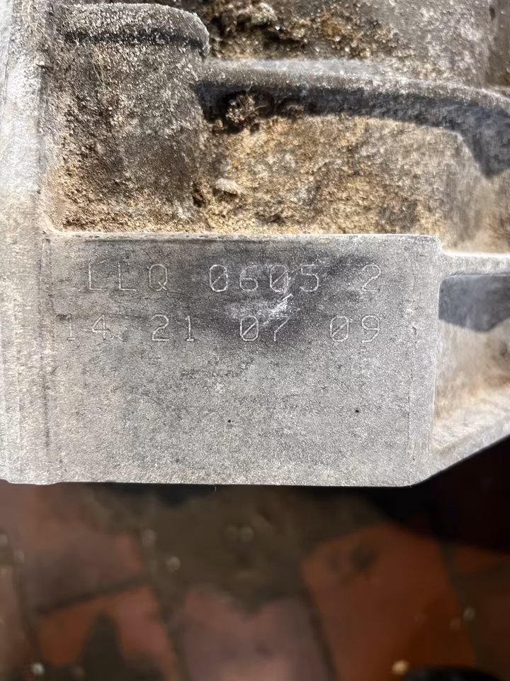 Audi A4 B8 2.0 Diesel Transmission - Image 2