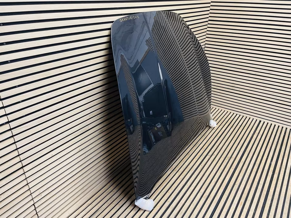 Maserati Granturismo bonnet Gran Cabrio hood - Image 4