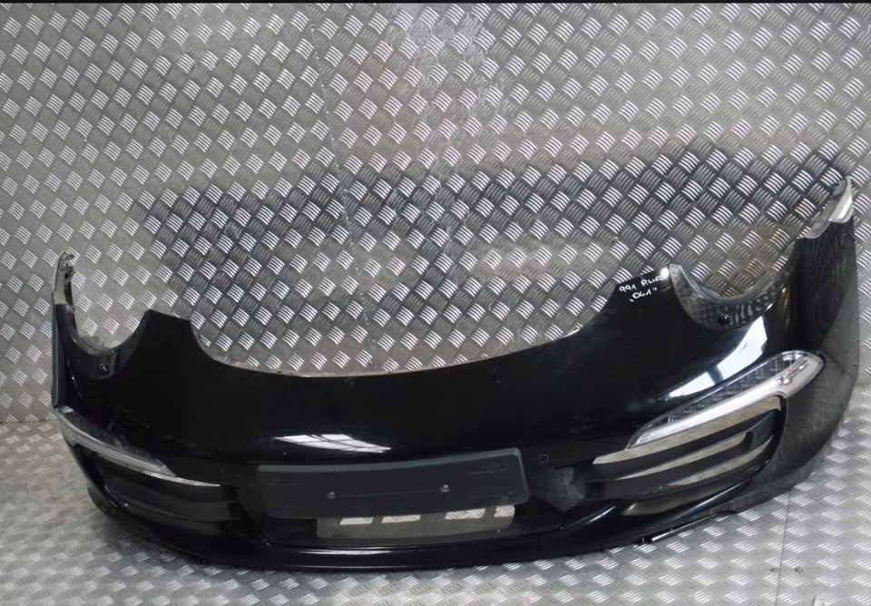PORSCHE 911 CARRERA 991.1 BUMPER COMPLETE - Image 3