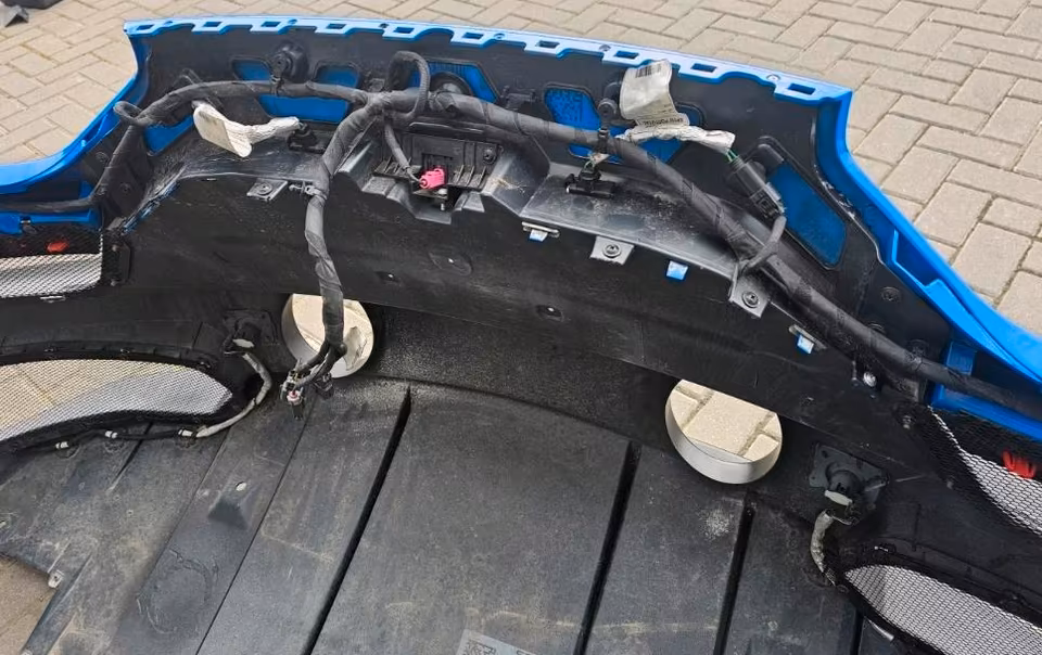 Maserati MC20 Stradale rear bumper complete - Image 2