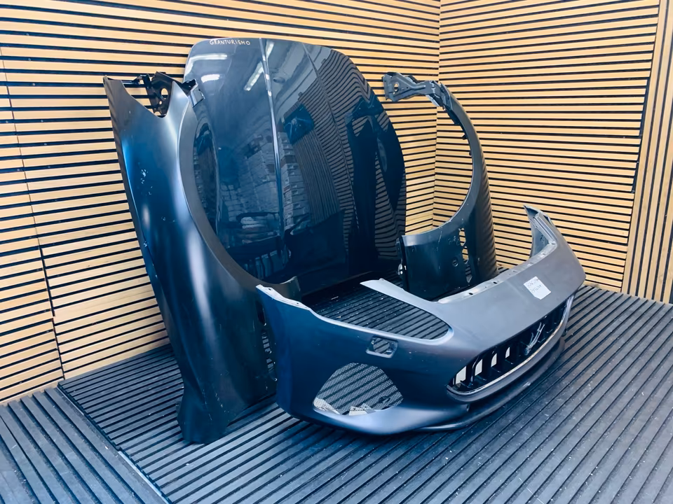 Maserati Granturismo bonnet bumper fender - Image 10